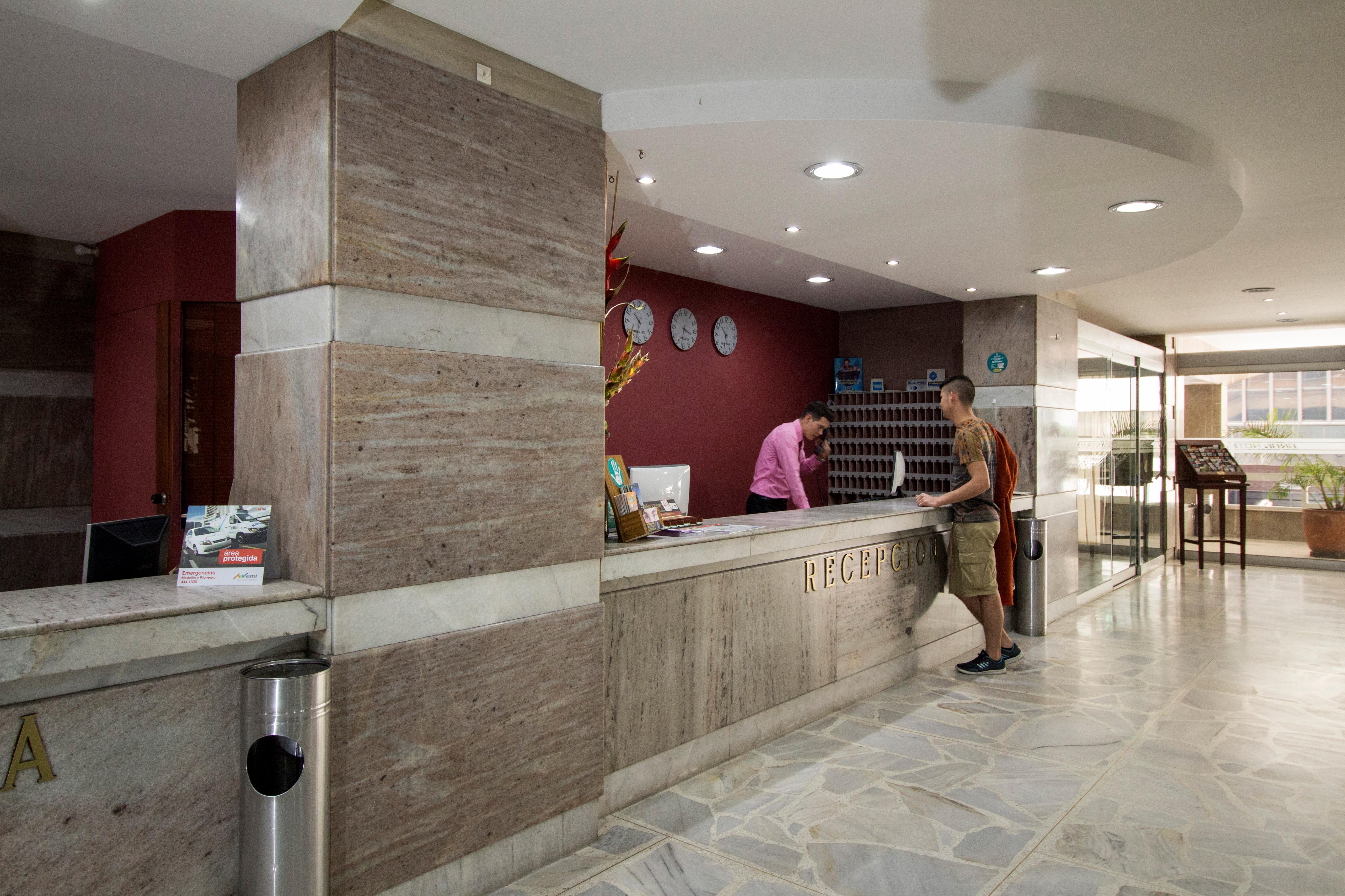 Gran Hotel Medellín Buitenkant foto