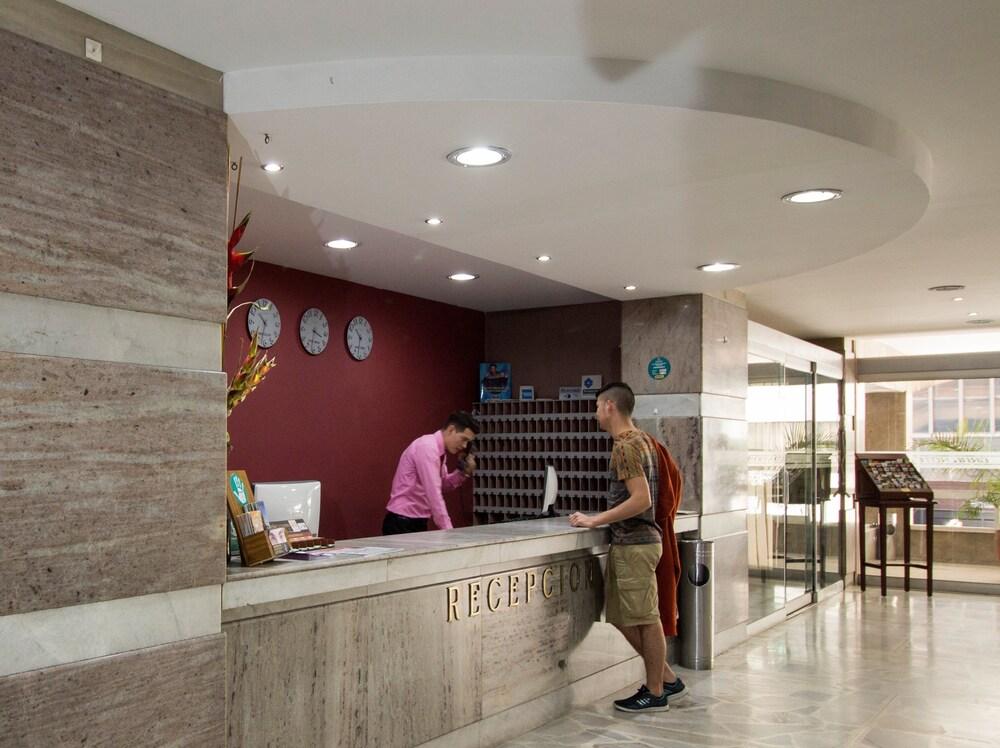 Gran Hotel Medellín Buitenkant foto