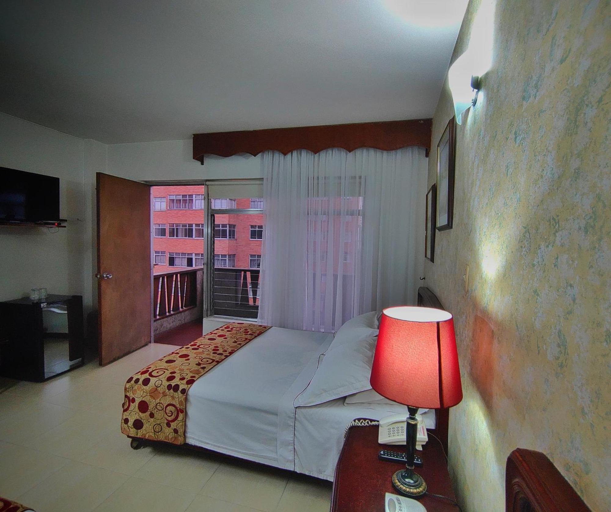 Gran Hotel Medellín Buitenkant foto