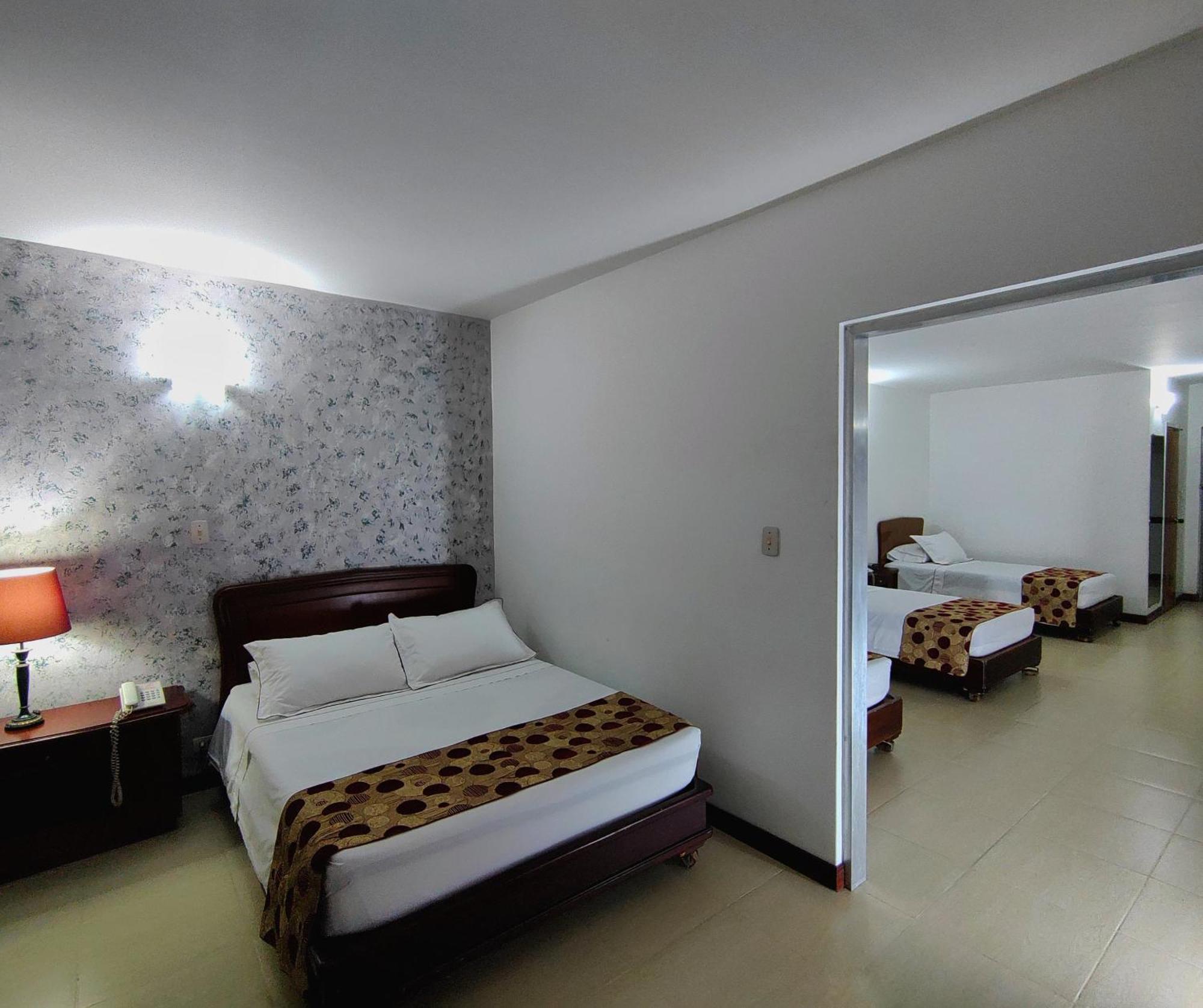 Gran Hotel Medellín Buitenkant foto