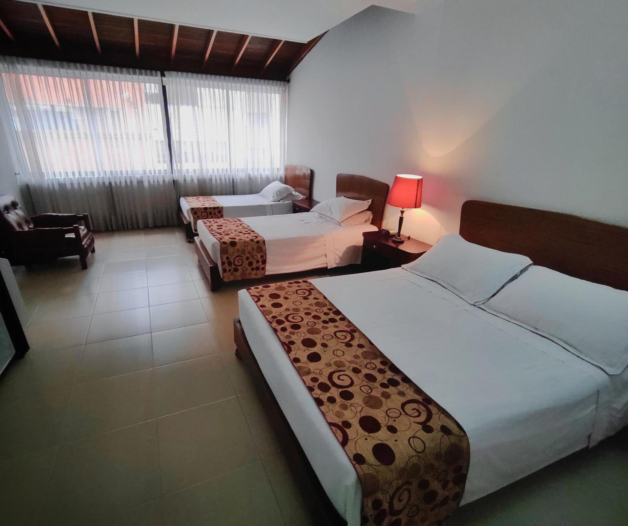 Gran Hotel Medellín Buitenkant foto